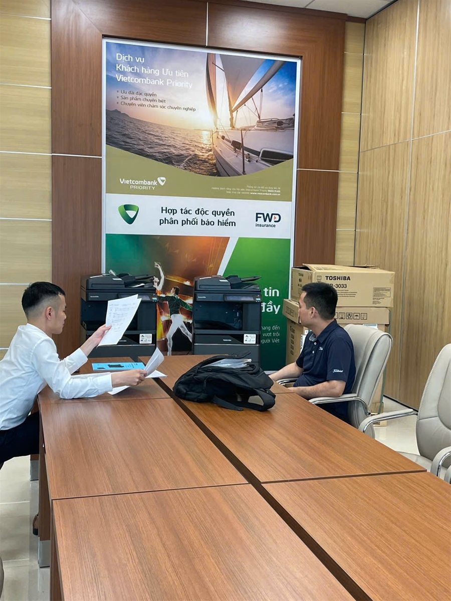 Các hoạt động triển khai cho dự án lắp cho các Sở Giáo Dục, và Ngân hàng, và mua sắm công